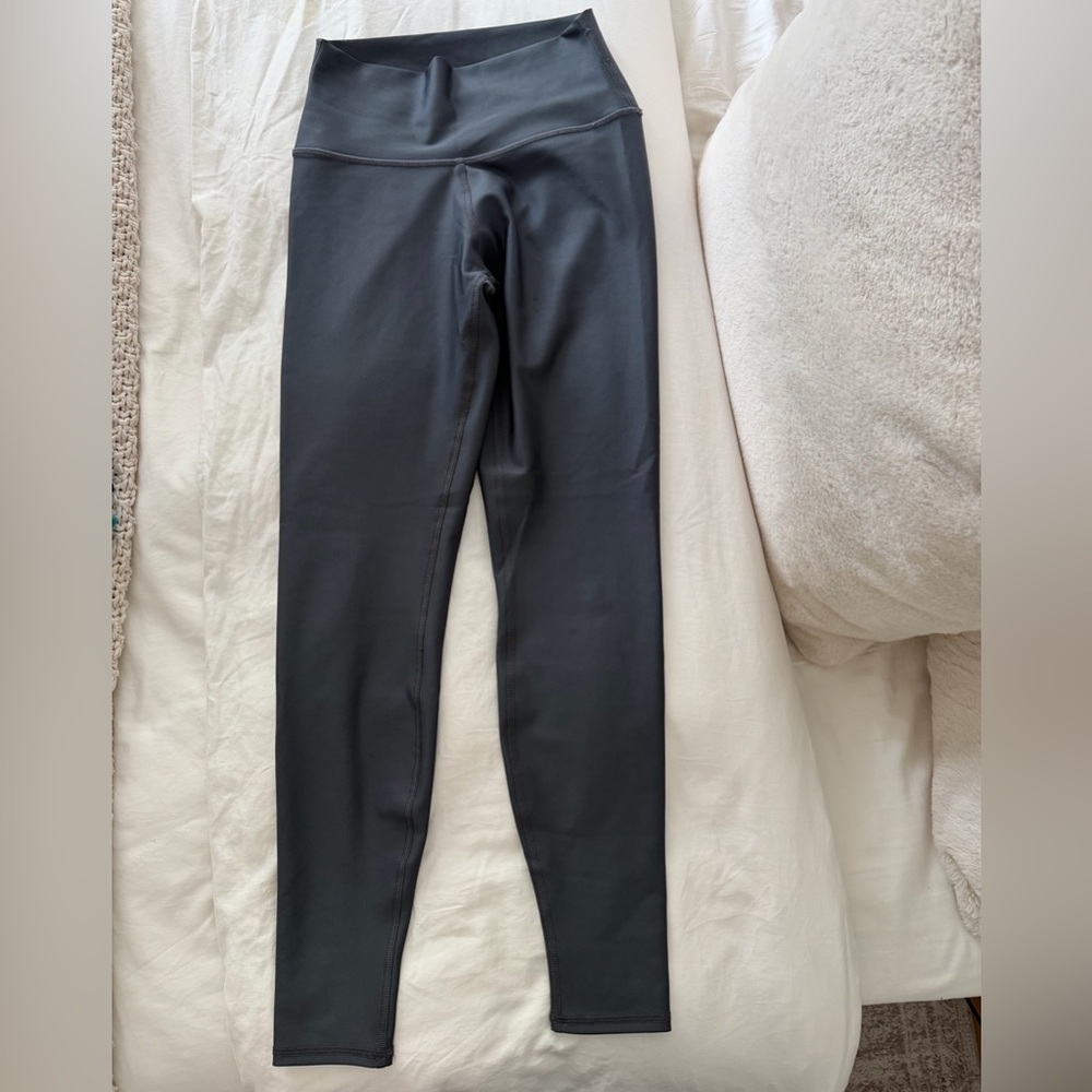 ALO Yoga Charcoal Airlift Leggings